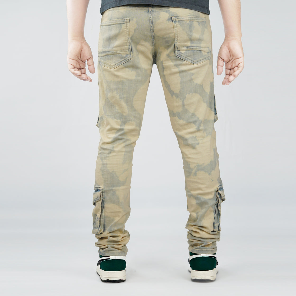 MENS PINCHED SEAM MULTI CARGO JEANS