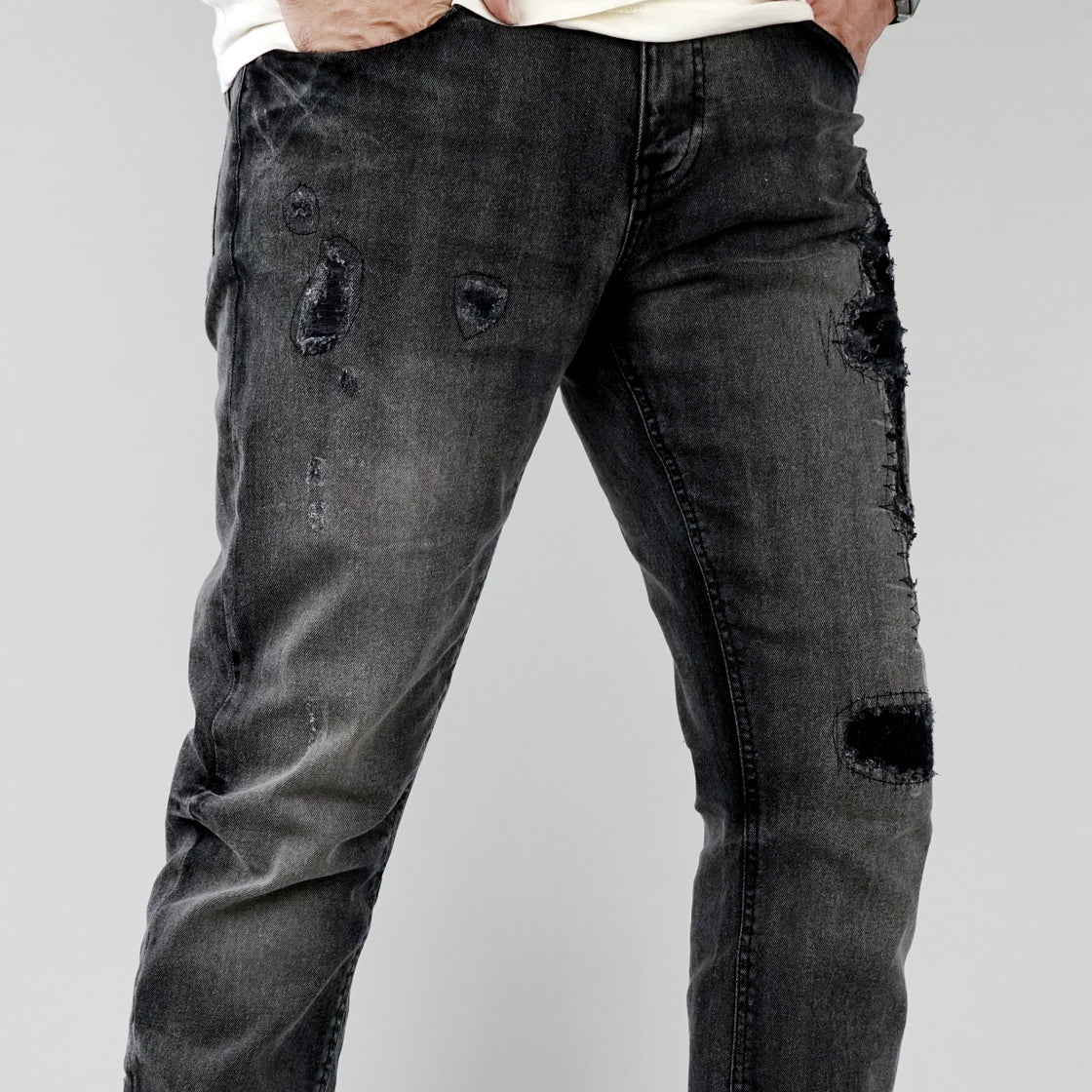 MENS RIP & REPAIRED JEANS