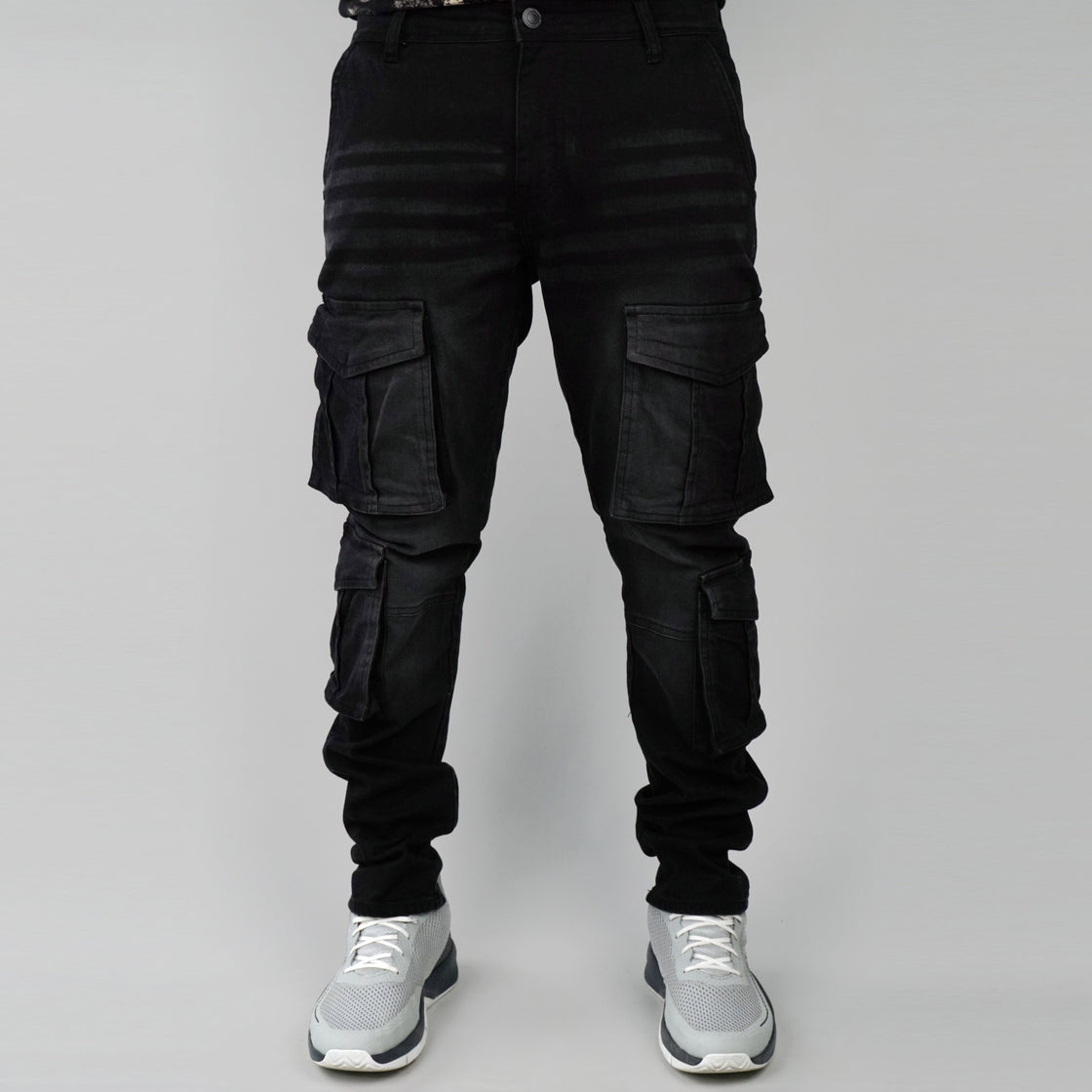 MEN JEANS WITH 4 CARGO POCKETS