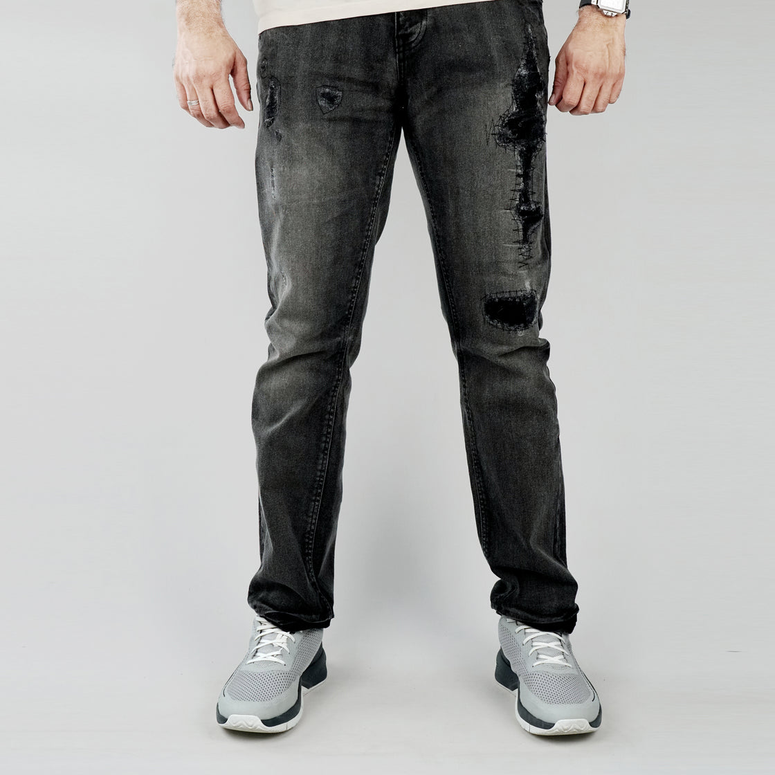 MENS RIP & REPAIRED JEANS