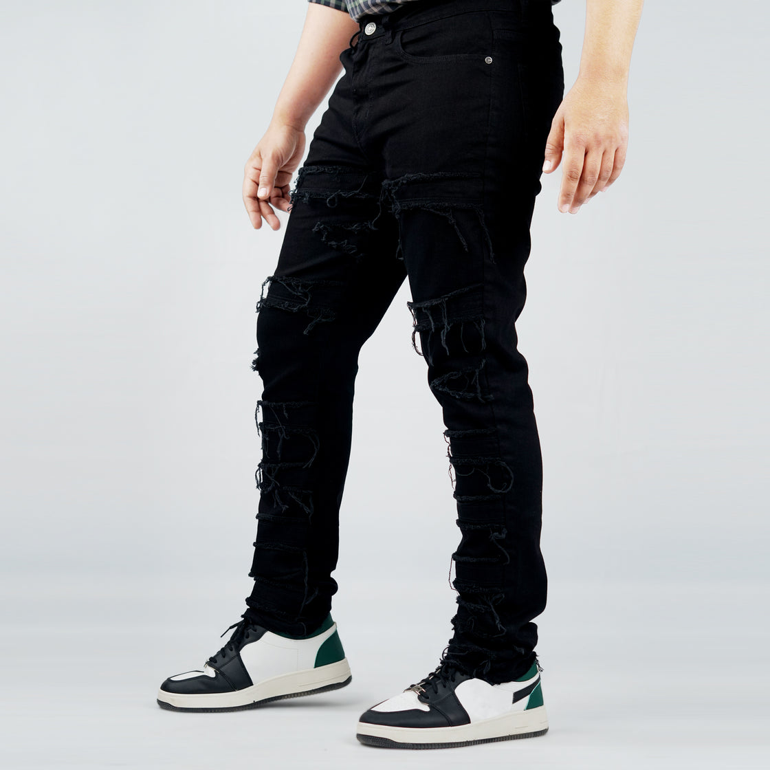 MENS FRAYED FABRIC PATCH TRIM PANTS (TWILL)